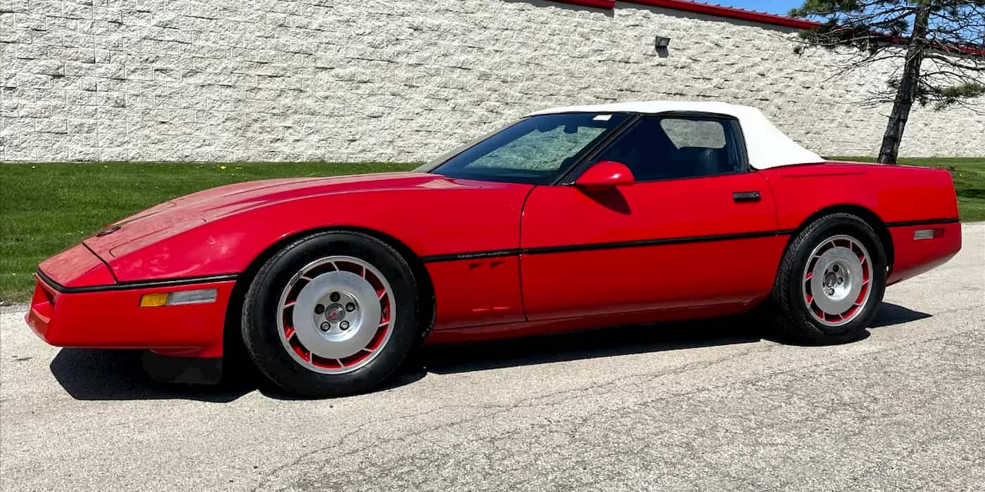 First-electric-Corvette-Motorola